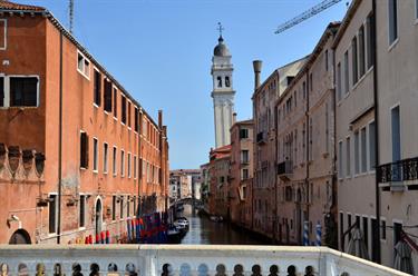 We explore Venice, DSE_7943_b_H490